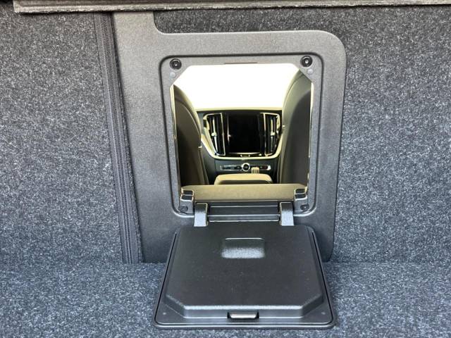 ボルボ Ｓ６０ Ｂ５ Ｒデザイン 0.9万Km (大阪府)[766]の中古車詳細