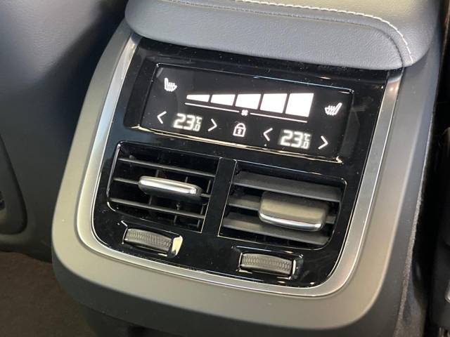 ボルボ Ｓ６０ Ｂ５ Ｒデザイン 0.9万Km (大阪府)[766]の中古車詳細