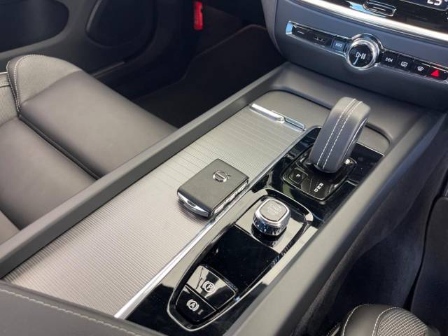 ボルボ Ｓ６０ Ｂ５ Ｒデザイン 0.9万Km (大阪府)[766]の中古車詳細