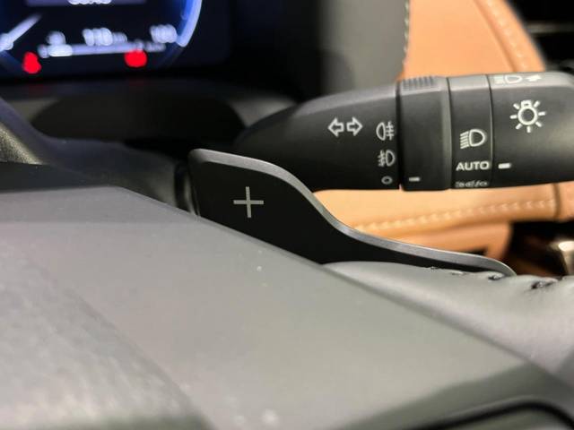 トヨタ ヴェルファイアハイブリッド ハイブリッドＺ プレミア 1.9万Km 762.9万円(秋田県)[210]の中古車詳細