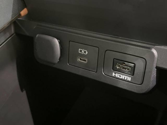 トヨタ ヴェルファイアハイブリッド ハイブリッドＺ プレミア 1.9万Km 762.9万円(秋田県)[210]の中古車詳細