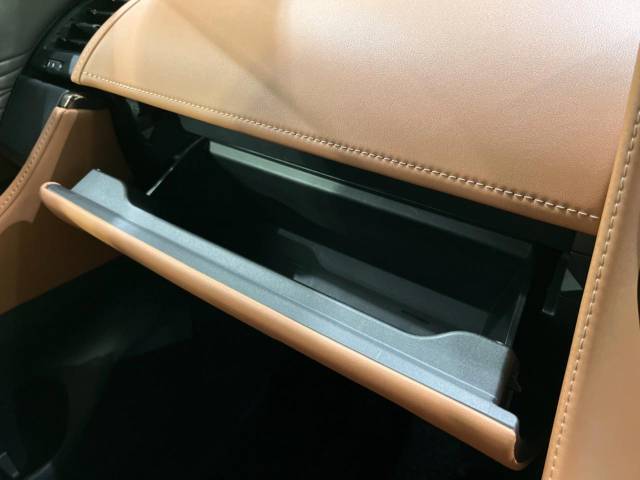 トヨタ ヴェルファイアハイブリッド ハイブリッドＺ プレミア 1.9万Km 762.9万円(秋田県)[210]の中古車詳細