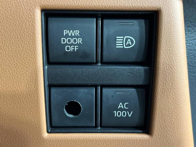 トヨタ ヴェルファイアハイブリッド ハイブリッドＺ プレミア 1.9万Km 762.9万円(秋田県)[210]の中古車詳細