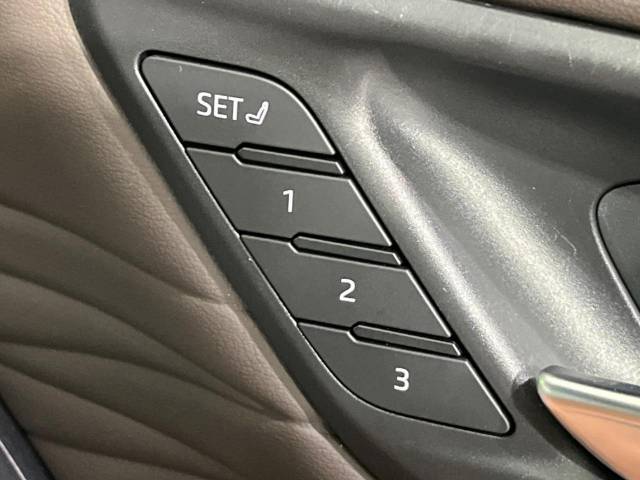 トヨタ ヴェルファイアハイブリッド ハイブリッドＺ プレミア 1.9万Km 762.9万円(秋田県)[210]の中古車詳細