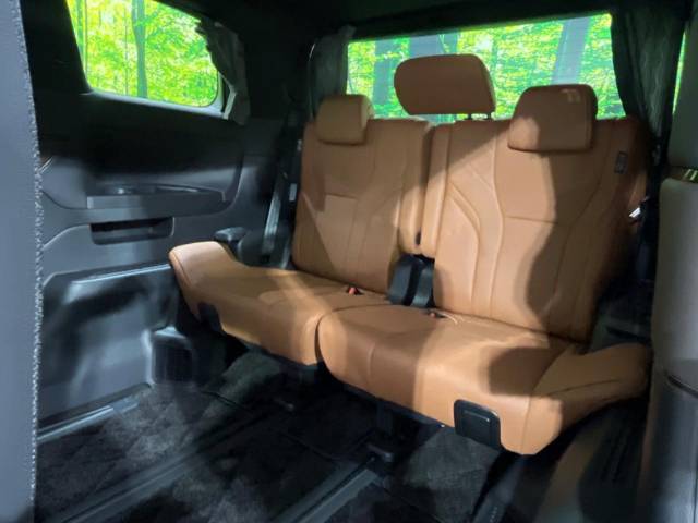 トヨタ ヴェルファイアハイブリッド ハイブリッドＺ プレミア 1.9万Km 762.9万円(秋田県)[210]の中古車詳細