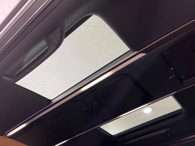 トヨタ ヴェルファイアハイブリッド ハイブリッドＺ プレミア 1.9万Km 762.9万円(秋田県)[210]の中古車詳細