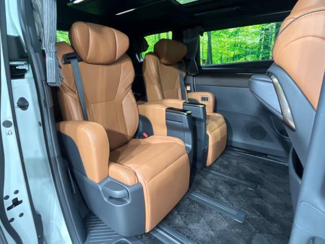 トヨタ ヴェルファイアハイブリッド ハイブリッドＺ プレミア 1.9万Km 762.9万円(秋田県)[210]の中古車詳細