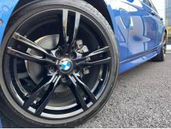 ３シリーズ ３３０ｉツーリング Ｍスポーツの中古車画像