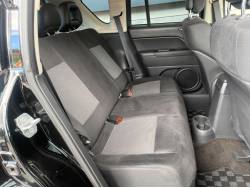 ジープ・コンパス アルティテュード スポーツの中古車画像