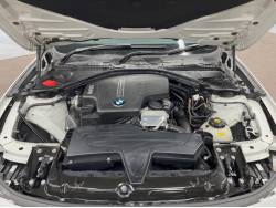 ３シリーズ ３２８ｉラグジュアリーの中古車画像