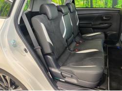 プリウスα Ｓツーリングセレクション・ＧＲスポーツの中古車画像