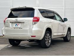 ヴァンガード ２４０Ｓ Ｓパッケージ・アルカンターラ リミテッドの中古車画像