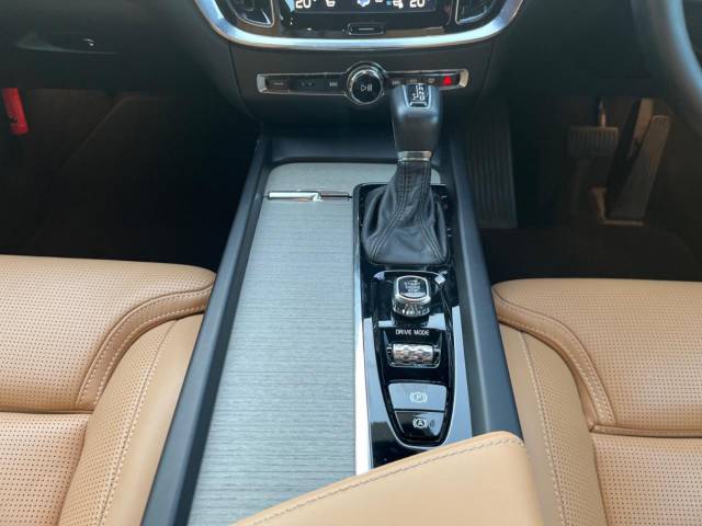 ボルボ Ｖ６０ Ｔ５ インスクリプション 4.1万Km (神奈川県)[355]の中古車詳細