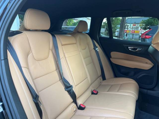 ボルボ Ｖ６０ Ｔ５ インスクリプション 4.1万Km (神奈川県)[355]の中古車詳細