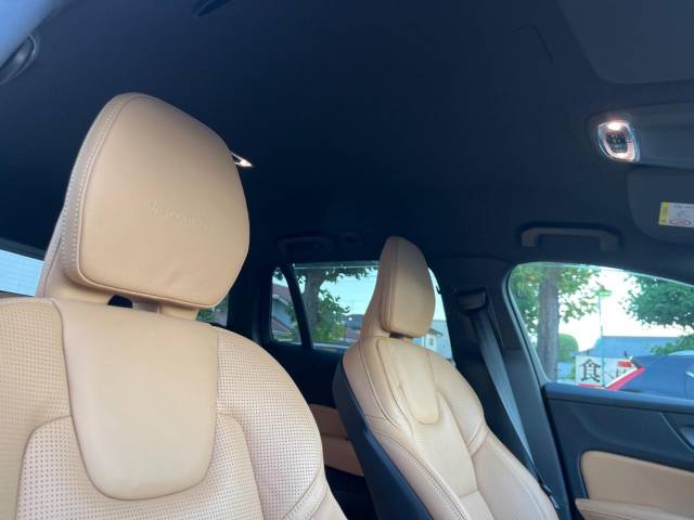 ボルボ Ｖ６０ Ｔ５ インスクリプション 4.1万Km (神奈川県)[355]の中古車詳細