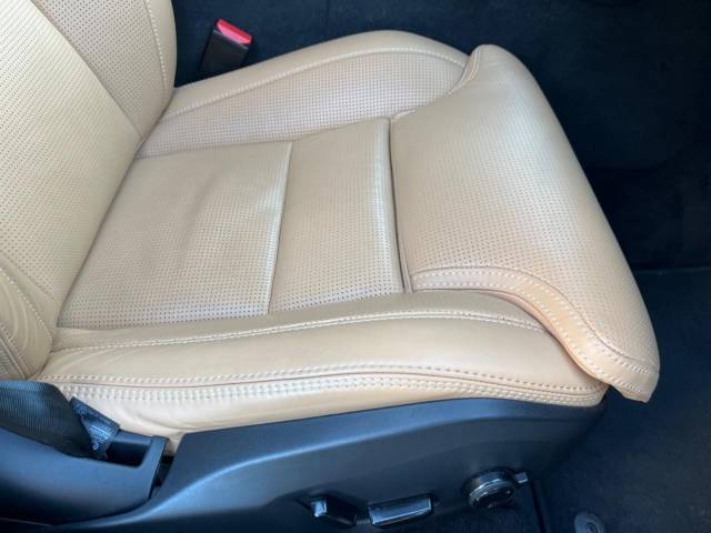 ボルボ Ｖ６０ Ｔ５ インスクリプション 4.1万Km (神奈川県)[355]の中古車詳細