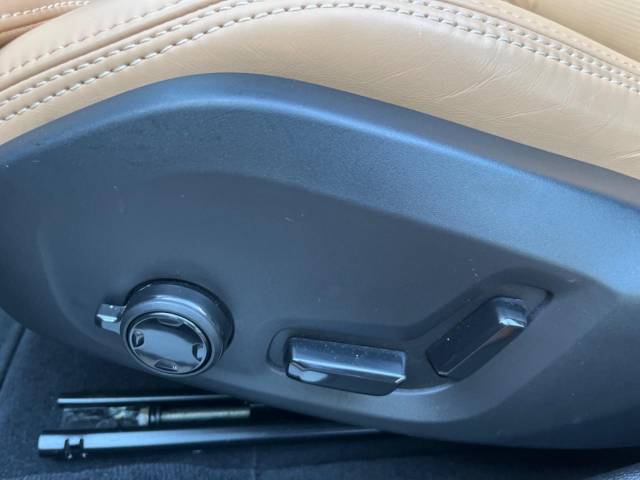 ボルボ Ｖ６０ Ｔ５ インスクリプション 4.1万Km (神奈川県)[355]の中古車詳細