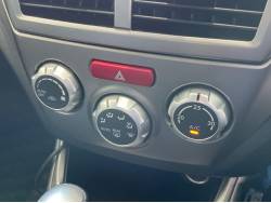 インプレッサ １．５ｉの中古車画像