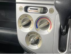 ライフ ディーバの中古車画像