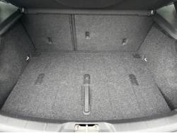 Ｖ４０ Ｔ２ キネティックの中古車画像