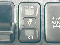 アイシス プラタナ Ｖセレクション・ホワイトインテリアパッケージの中古車画像