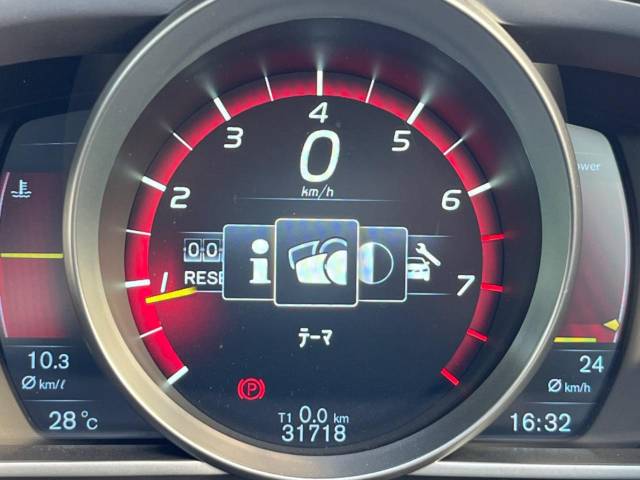 ボルボ Ｖ４０ Ｔ４ ＳＥ 3.2万Km (神奈川県)[778]の中古車詳細