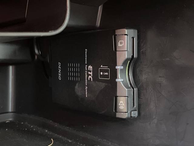 ボルボ Ｖ４０ Ｔ４ ＳＥ 3.2万Km (神奈川県)[778]の中古車詳細