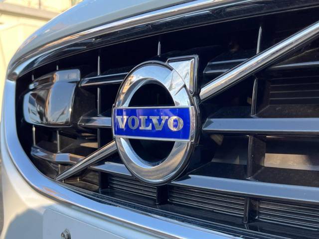 ボルボ Ｖ４０ Ｔ４ ＳＥ 3.2万Km (神奈川県)[778]の中古車詳細