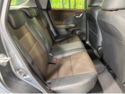 フィットシャトル １５Ｘの中古車画像