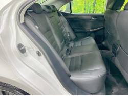 ＩＳ ＩＳ２５０ バージョンＬの中古車画像