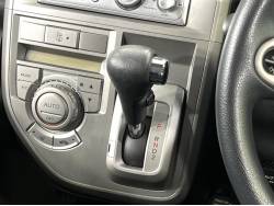 ゼストスパーク Ｗの中古車画像