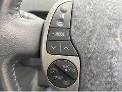 プリウス Ｓ １０ｔｈアニバーサリーエディションの中古車画像