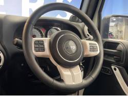 ジープ・ラングラーアンリミテッド ポーラーエディションの中古車画像