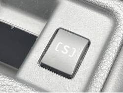 インプレッサスポーツ ２．０ｉ－Ｓリミテッドの中古車画像