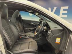 ＣＬＡクラス シューティングブレーク ＣＬＡ２５０ シューティングブレークの中古車画像