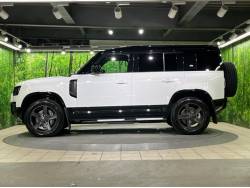 ディフェンダー １１０Ｘ－ダイナミックＨＳＥ Ｄ３００ コイルサスペンション装着車の中古車画像