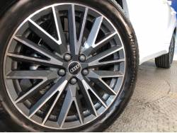 Ｑ３スポーツバック ３５ＴＦＳＩ Ｓラインの中古車画像