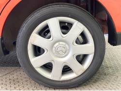 ベリーサ Ｌの中古車画像