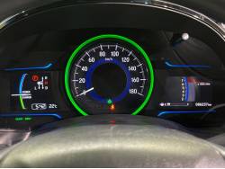 シャトル ハイブリッドの中古車画像