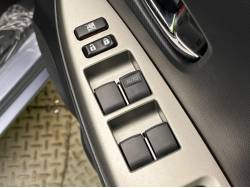 ラクティス Ｘ ＨＩＤセレクションの中古車画像