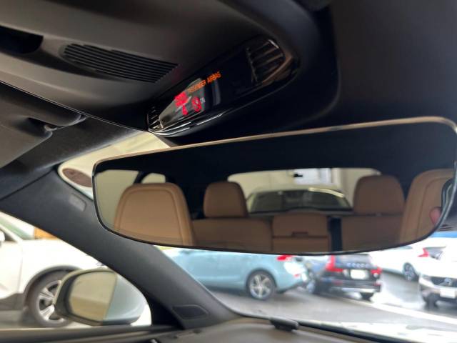 ボルボ ＸＣ４０ Ｂ４ ＡＷＤ インスクリプション 3.9万Km (大阪府)[876]の中古車詳細