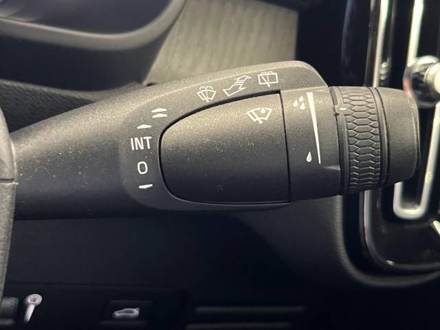 ボルボ ＸＣ４０ Ｂ４ ＡＷＤ インスクリプション 3.9万Km (大阪府)[876]の中古車詳細