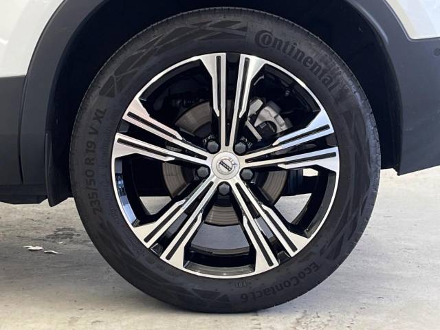 ボルボ ＸＣ４０ Ｂ４ ＡＷＤ インスクリプション 3.9万Km (大阪府)[876]の中古車詳細