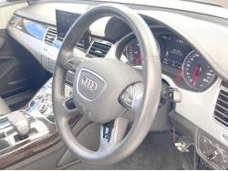 Ａ８ ３．０ＴＦＳＩクワトロの中古車画像