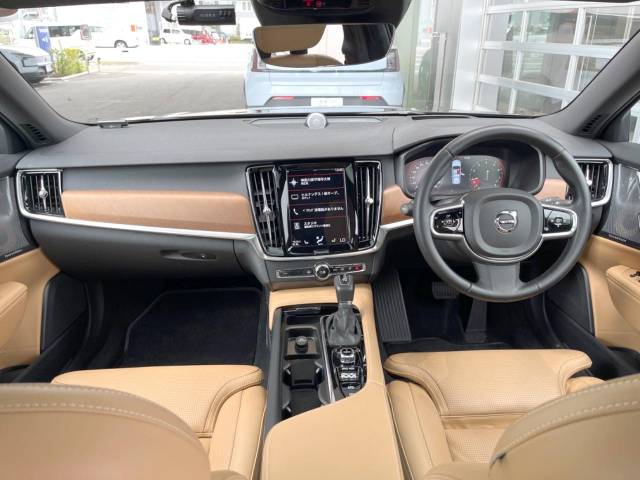 ボルボ Ｓ９０ Ｔ６ ＡＷＤ インスクリプション 1.8万Km (神奈川県)[723]の中古車詳細