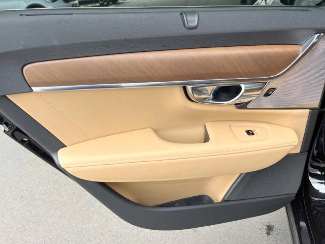 ボルボ Ｓ９０ Ｔ６ ＡＷＤ インスクリプション 1.8万Km (神奈川県)[723]の中古車詳細