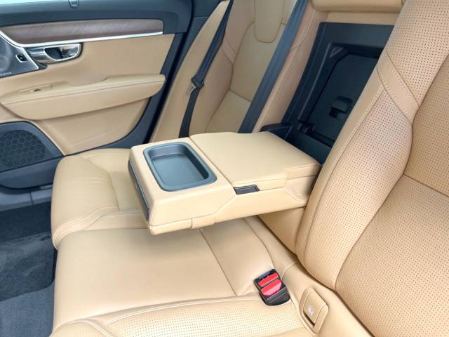 ボルボ Ｓ９０ Ｔ６ ＡＷＤ インスクリプション 1.8万Km (神奈川県)[723]の中古車詳細