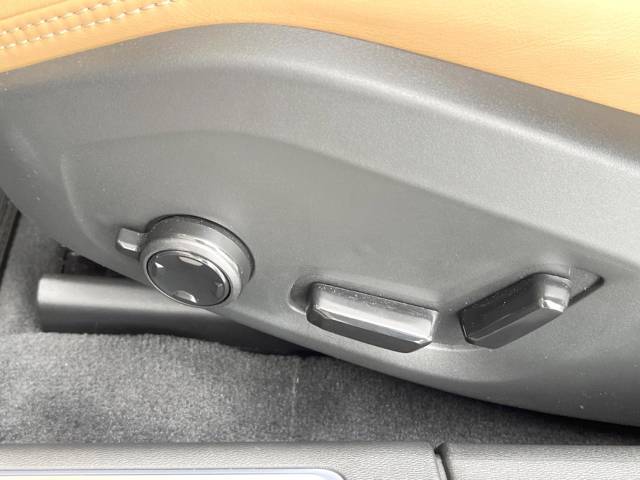 ボルボ Ｓ９０ Ｔ６ ＡＷＤ インスクリプション 1.8万Km (神奈川県)[723]の中古車詳細