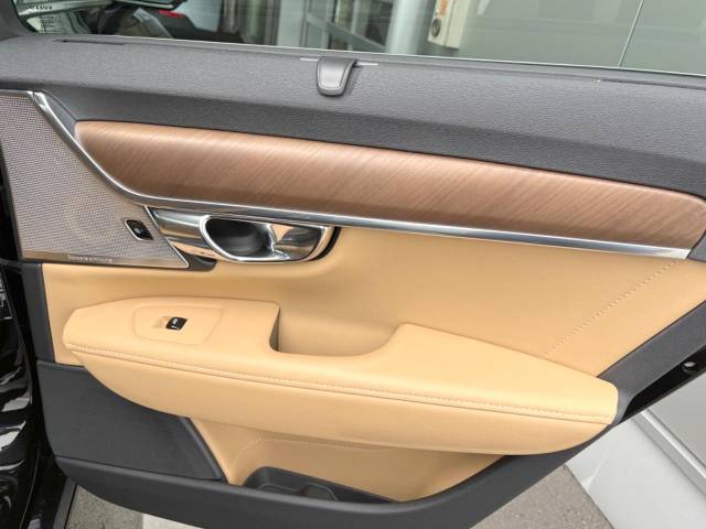 ボルボ Ｓ９０ Ｔ６ ＡＷＤ インスクリプション 1.8万Km (神奈川県)[723]の中古車詳細