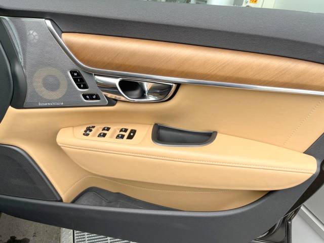 ボルボ Ｓ９０ Ｔ６ ＡＷＤ インスクリプション 1.8万Km (神奈川県)[723]の中古車詳細